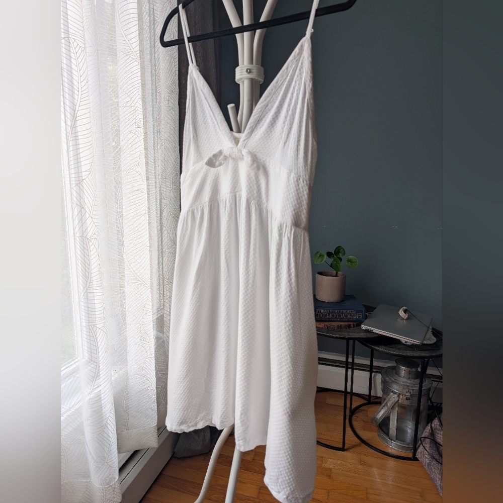 176-Nwt Roxy Textured White Dress - Picture 2 of 5